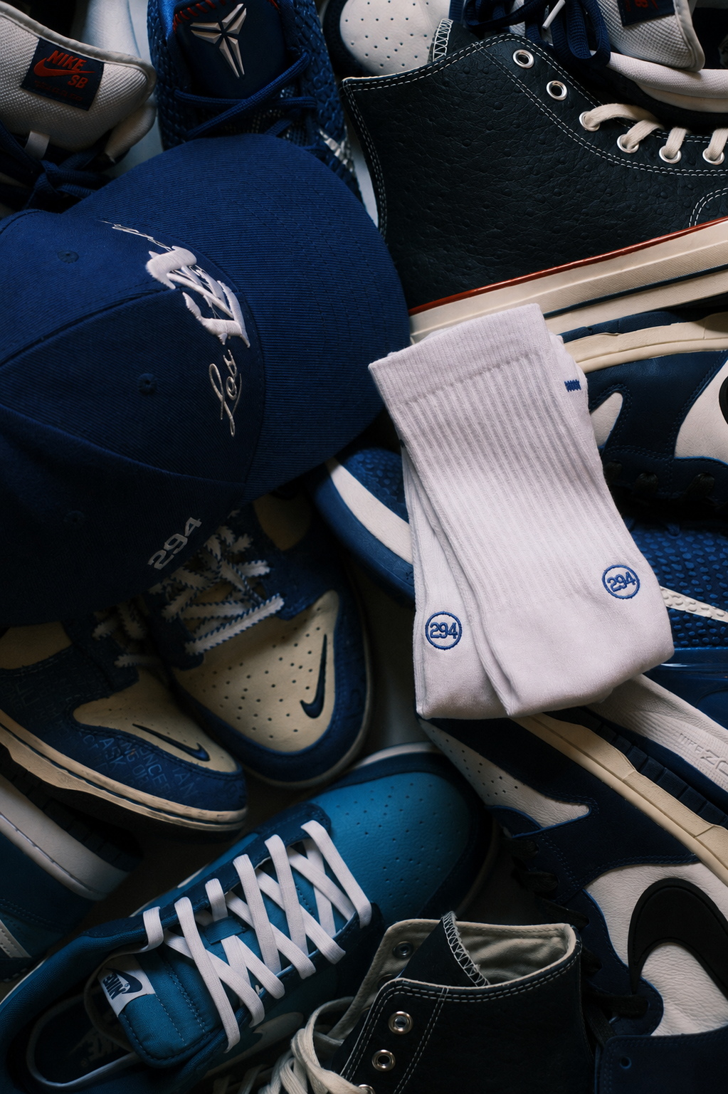 Signature 294 White Socks